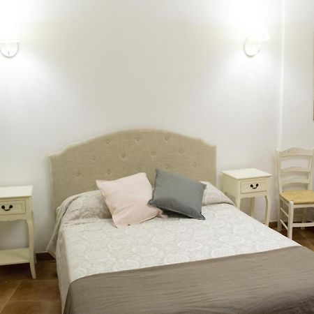 Apartamenticos Plaza Las Armas II Saragozza Esterno foto